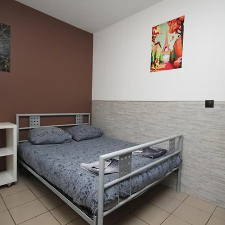 Bed & Breakfast 05 - Confort Au Calme Avec Tv Wifi